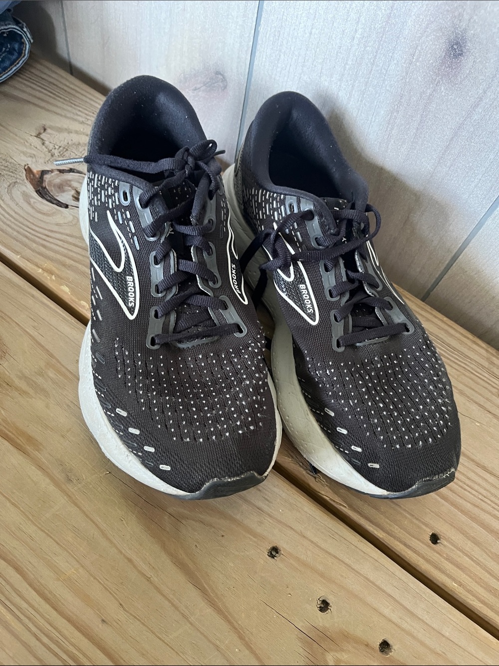 Brooks Black and White Men's Running Sneakers
